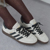 【日本限定】Adidas Handball Spezial 'Wonder White Black' IE3698