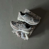 INVINCIBLE x N.HOOLYWOOD x NEW BALANCE M1906NIH