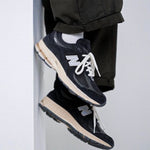 New Balance 2002R 碳灰色 - HADNUS