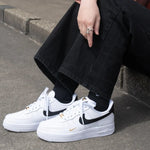 Nike Air Force 1 Low White Black Gold - HADNUS